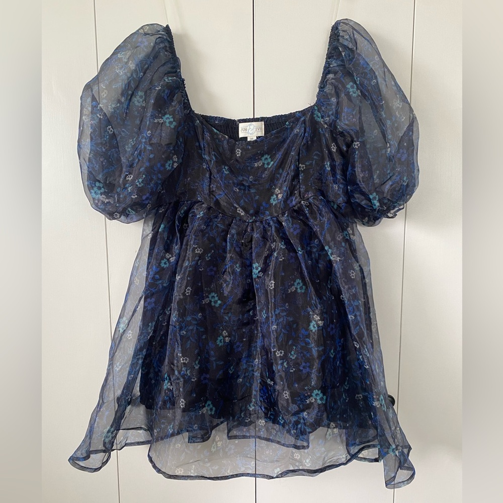 Jun&Ivy Mini Dress With Puffy Sleeves